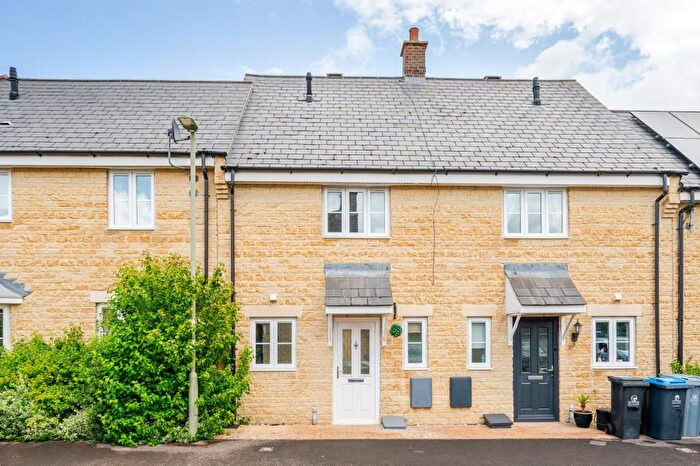 2 Bedroom Terraced House To Rent In The Oaks, Carterton, OX18