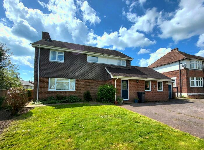 4 Bedroom Detached House To Rent In The Vicarage, Sea Street, St. Margarets-At-Cliff, Dover, CT15