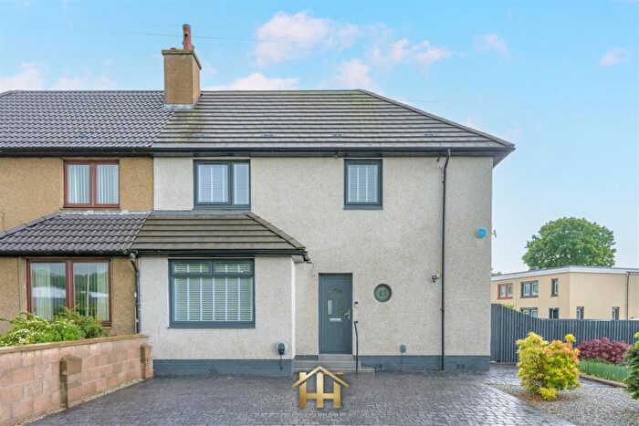 3 Bedroom Semi-Detached House For Sale In Linton Road, Dundee, DD2