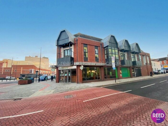 2 Bedroom Flat To Rent In London Road, Southend On Sea, SS1