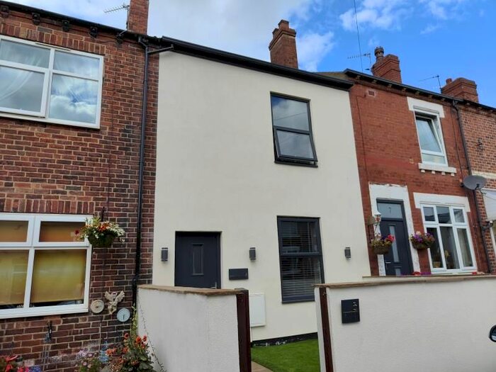 3 Bedroom Terraced House To Rent In Station Terrace, Allerton Bywater, Castleford, WF10