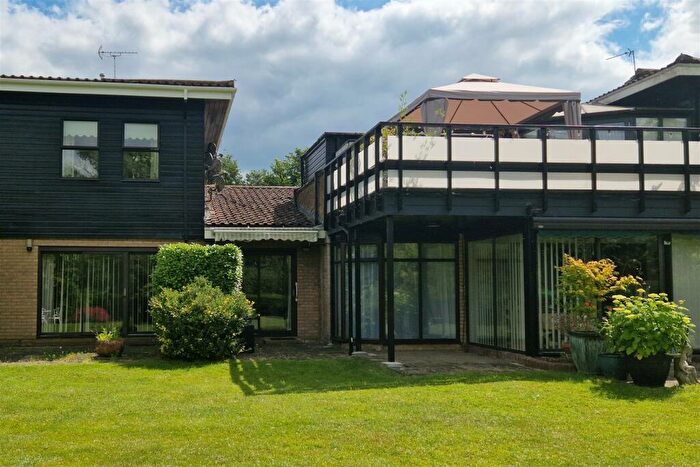 1 Bedroom Apartment For Sale In Lark Valley Drive, Fornham St. Martin, Bury St. Edmunds, IP28