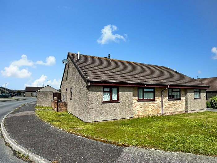 2 Bedroom Semi-Detached Bungalow For Sale In Huntersfield, Camborne, TR14