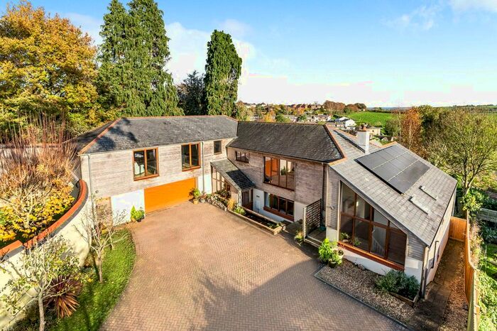 4 Bedroom Detached House For Sale In West End Road, Bradninch, Exeter, EX5