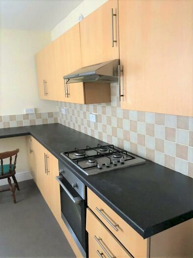 4 Bedroom House To Rent In King Edwards Road, Brynmill, Swansea, SA1