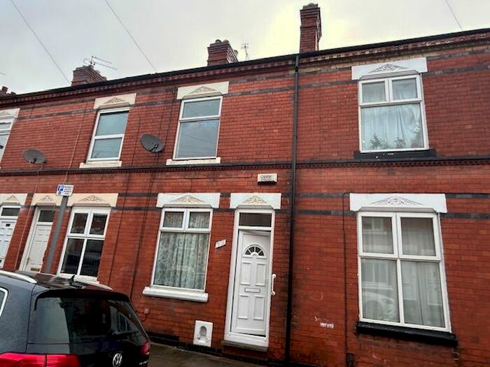 4 Bedroom Terraced House To Rent In Herschell Street, Leicester, LE2