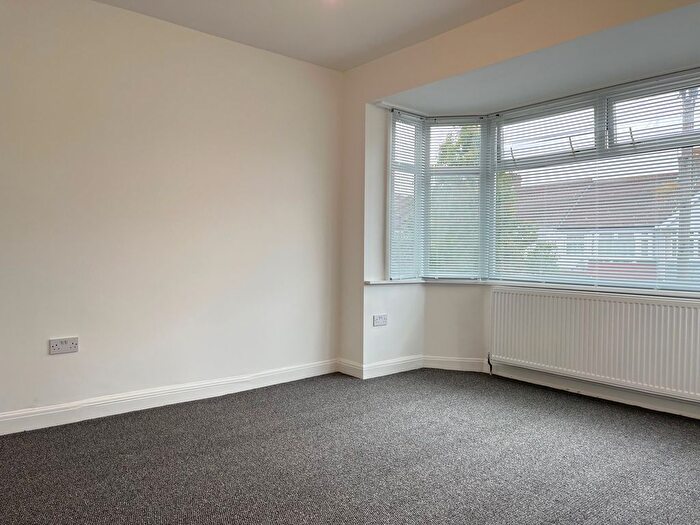 4 Bedroom Terraced House To Rent In Rylston Road, Palmers Green, N13