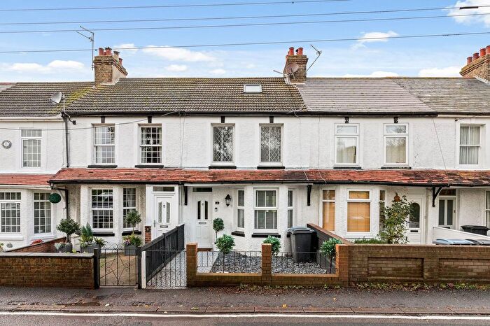 3 Bedroom Terraced House For Sale In Cox Hill, Shepherdswell, Dover, CT15