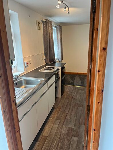 1 Bedroom Studio To Rent In Templeton Avenue, London, E4