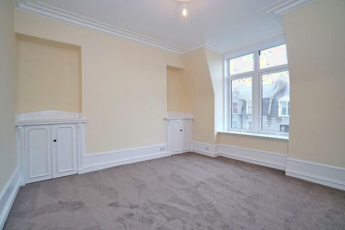 1 Bedroom Flat To Rent In Union Grove, City Centre, Aberdeen, AB10