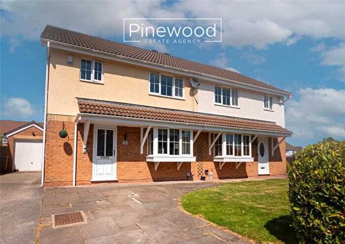 3 Bedroom Semi-Detached House For Sale In Granston Court, Connahs Quay, CH5