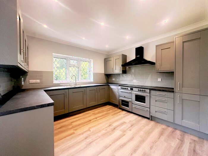 4 Bedroom Property To Rent In Herne Road, Ramsey St Marys, Huntingdon, PE26