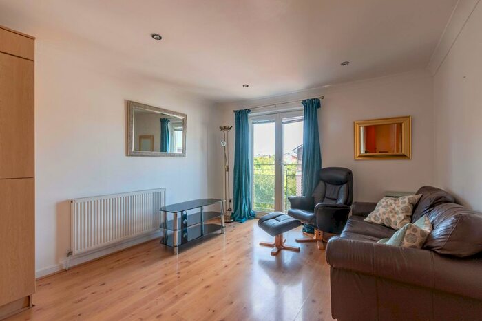 1 Bedroom Flat To Rent In Easter Road, Edinburgh, EH7