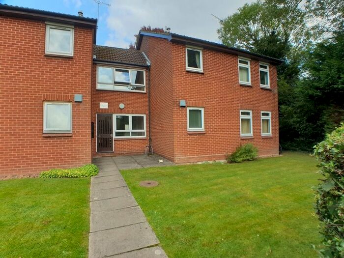 Studio To Rent In Arlidge Crescent, Kenilworth, CV8