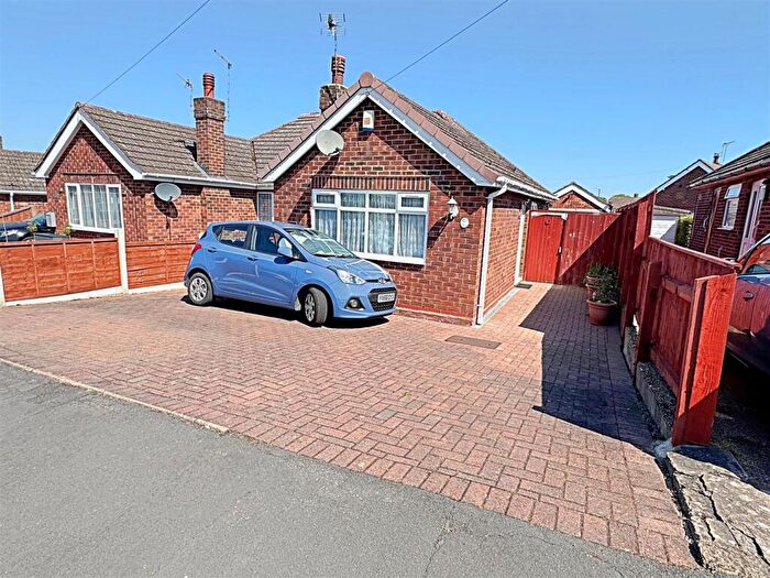 2 Bedroom Semi-Detached Bungalow For Sale In Westfield Road, Waltham, Grimsby, N.E. Lincs, DN37