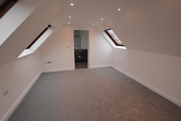 1 Bedroom Apartment To Rent In Mill Lane, Wimborne, BH21