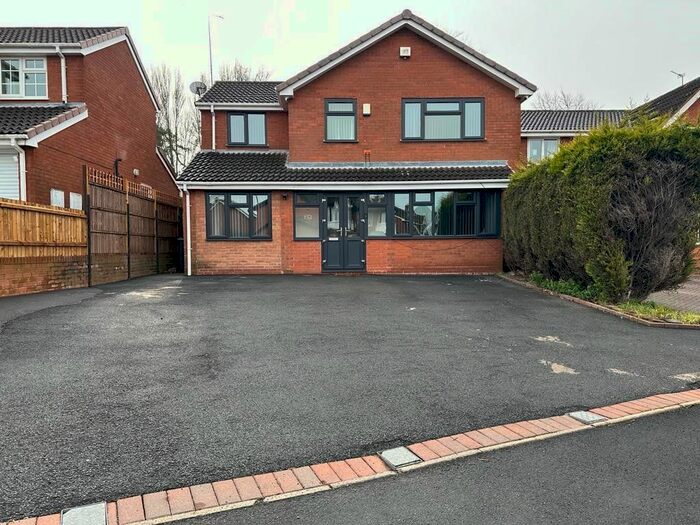 6 Bedroom Detached House To Rent In Marshmont Way, Birmingham, B23