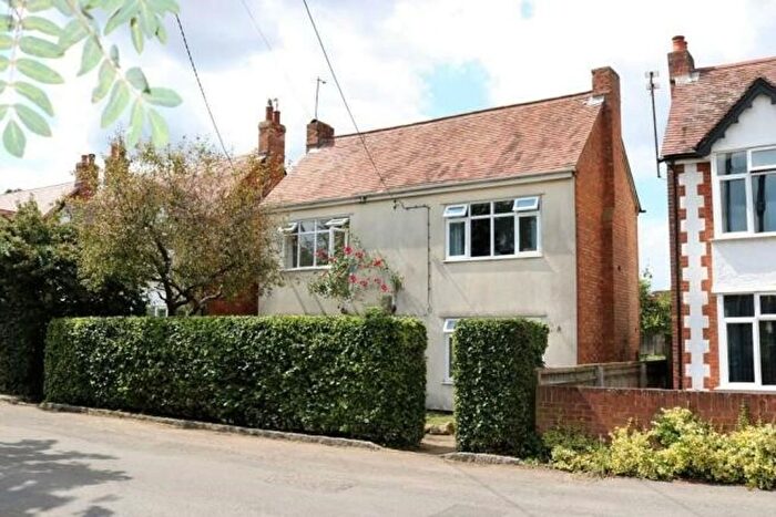 4 Bedroom Detached House For Sale In Dollicott, Haddenham, HP17