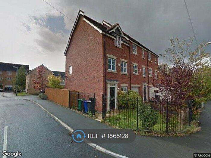 3 Bedroom End Of Terrace House To Rent In Alders Road, Manchester, M22
