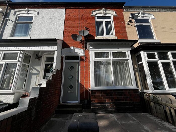 3 Bedroom Terraced House To Rent In Unett Street, Smethwick, B66