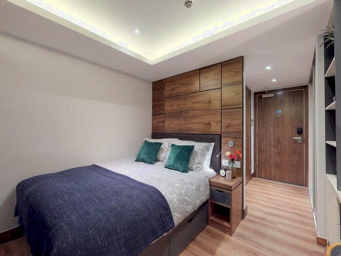 Studio To Rent In Cookridge Street, Leeds, West Yorkshire, LS2