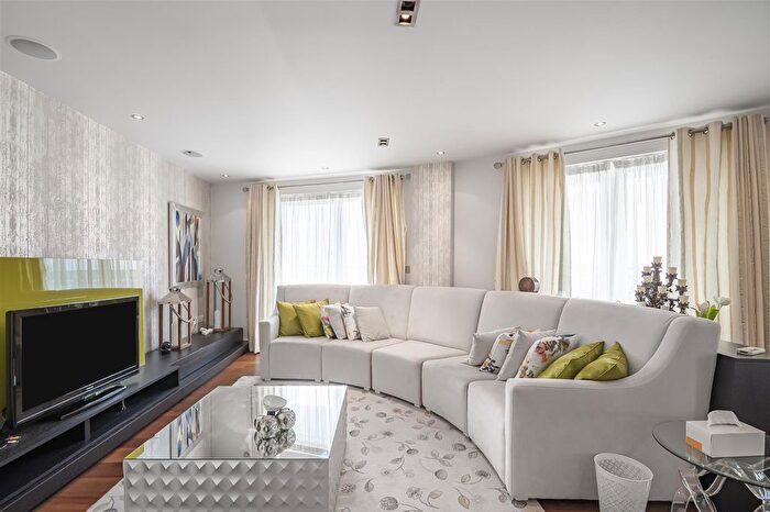 4 Bedroom Flat For Sale In Counter House, Chelsea Creek, Fulham, SW6