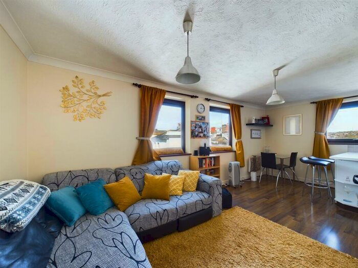 2 Bedroom Flat To Rent In Church Street, Brighton, BN1