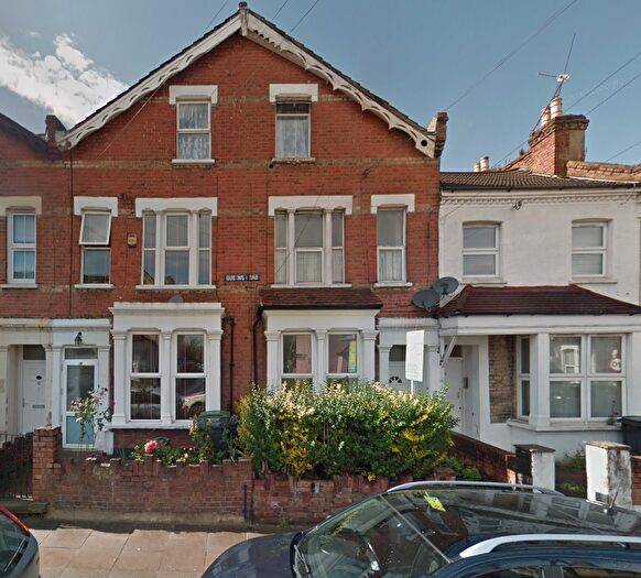 1 Bedroom Flat To Rent In Queens Road, London, N11