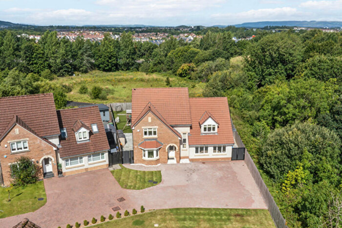 4 Bedroom Detached House For Sale In Deaconsgrange Road, Deaconsbank, G46