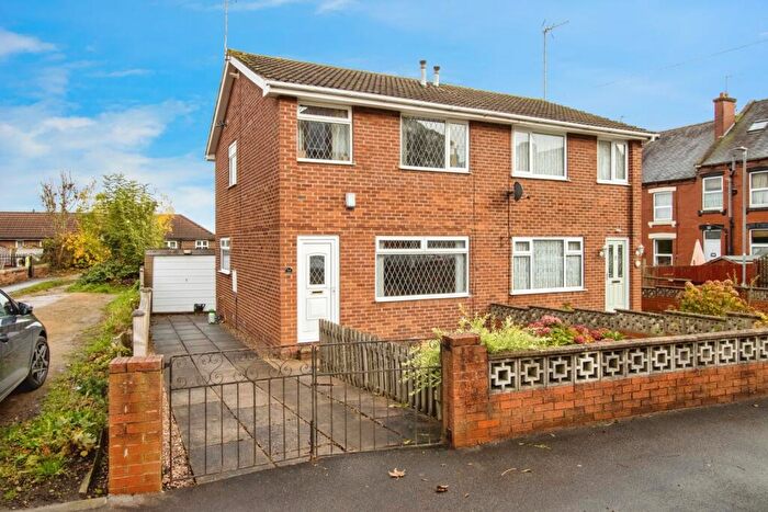 3 Bedroom Semi-Detached House For Sale In Hartley Street, Churwell, Morley, Leeds, LS27