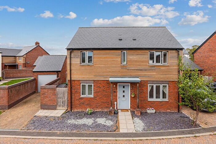 4 Bedroom Detached House For Sale In Langdon Way, Clyst St Mary, EX5