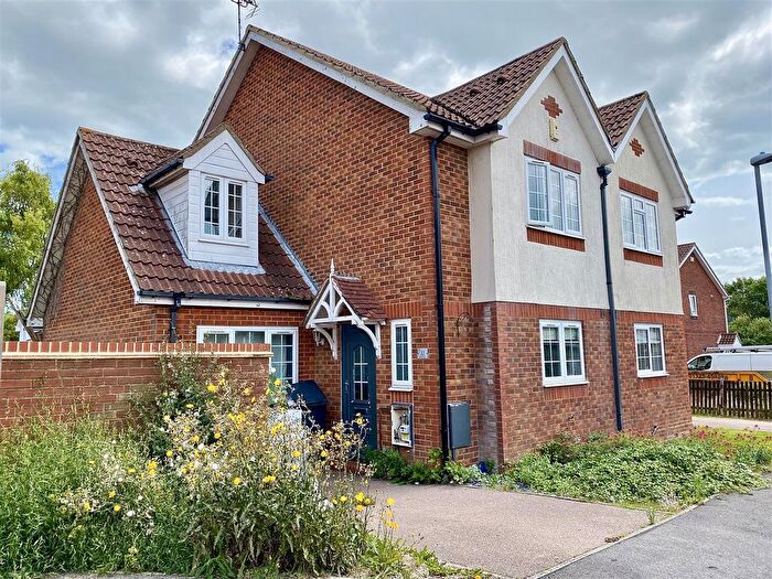 4 Bedroom Semi-Detached House For Sale In Piltdown Way, Eastbourne, BN23