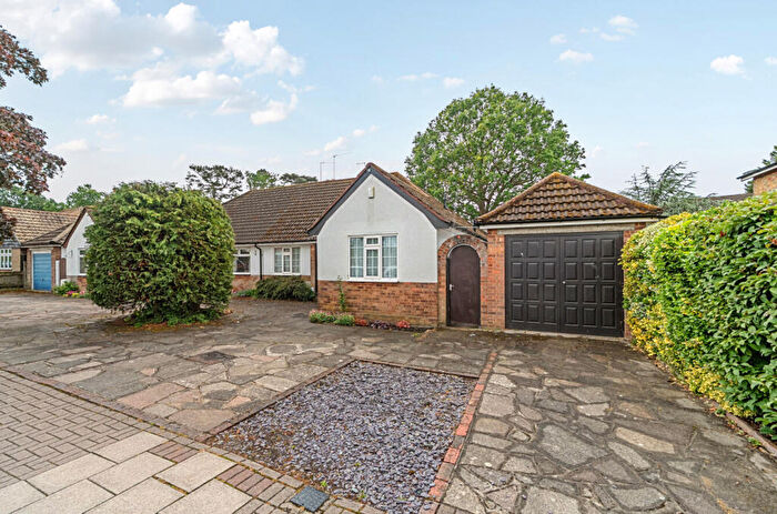 2 Bedroom Bungalow For Sale In Mada Road, Orpington, Kent, BR6