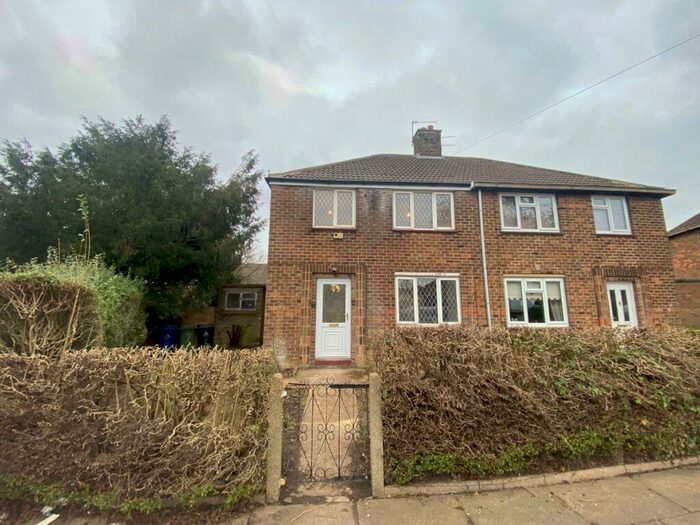 3 Bedroom Semi-Detached House To Rent In Willoughby Grove Grimsby, Grimsby, DN34