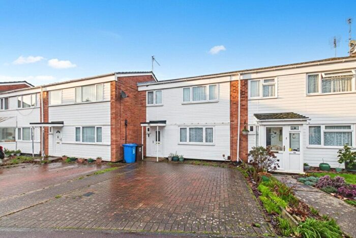 3 Bedroom Terraced House To Rent In Greenfields, Maidenhead, Berkshire, SL6