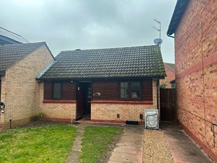 1 Bedroom Bungalow To Rent In Swallowfield, Peterborough, PE4