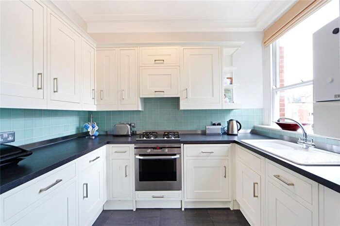 1 Bedroom Flat For Sale In Perrymead Street, London, SW6