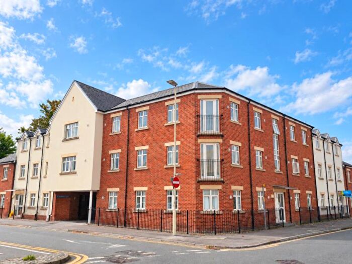 2 Bedroom Apartment To Rent In St Catherine Street, Gloucester, GL1