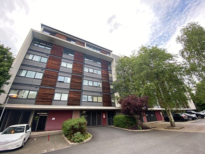 1 Bedroom Flat To Rent In Madison Court, Broadway, M50