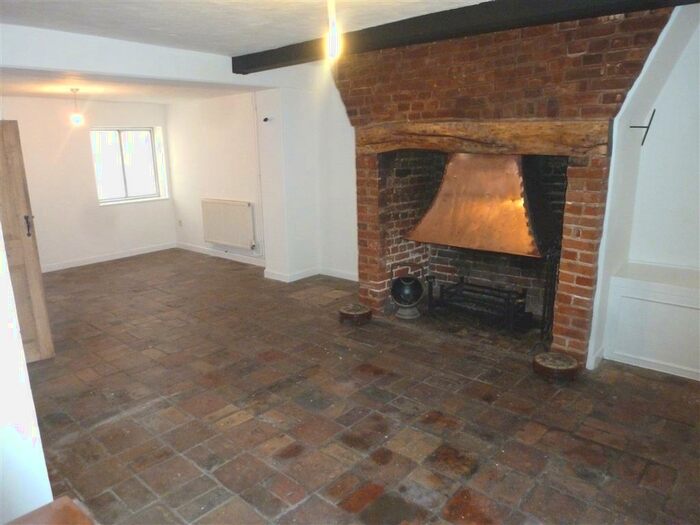3 Bedroom Cottage To Rent In High Street, Southrepps, Norwich, NR11