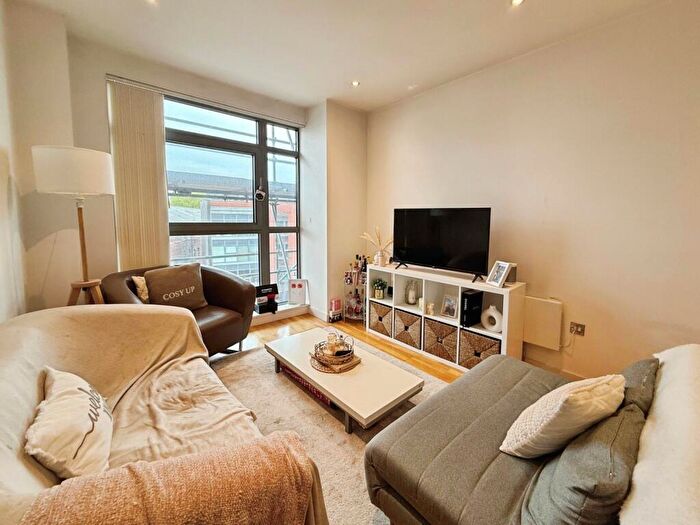1 Bedroom Flat To Rent In Roberts Wharf, Neptune Street, Leeds, West Yorkshire, LS9
