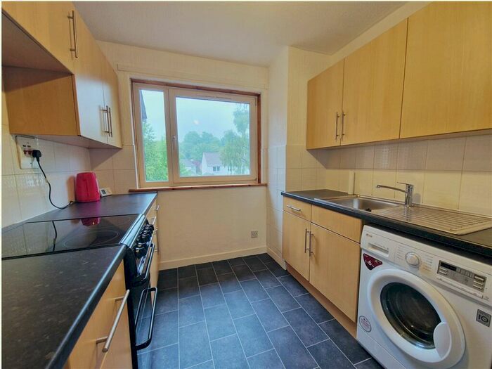 2 Bedroom Flat To Rent In Lennox Gardens, Linlithgow, West Lothian, EH49