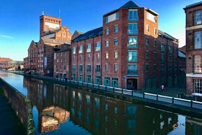 2 Bedroom Flat To Rent In Steam Mill Street, Chester, CH3