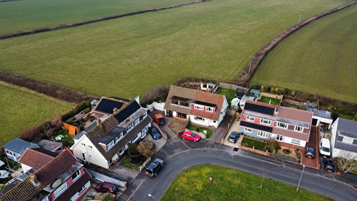 3 Bedroom Semi-Detached House For Sale In Beaufort Gardens, Kittle, Swansea, West Glamorgan, SA3