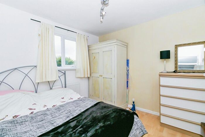 4 Bedroom Detached House For Sale In Brookfield Avenue, Barry, CF63
