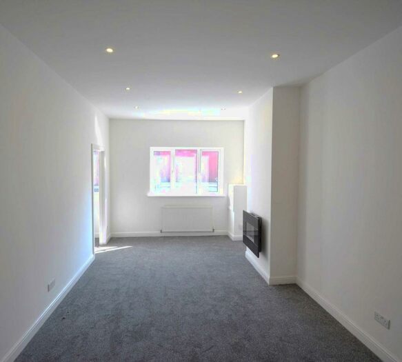 1 Bedroom Flat To Rent In Elliott Street, Manchester, M29