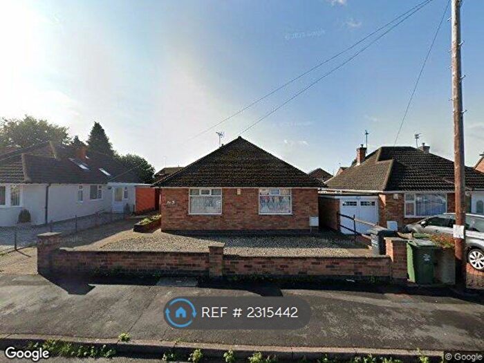 3 Bedroom Detached House To Rent In Southdown Drive, Thurmaston, Leicester, LE4