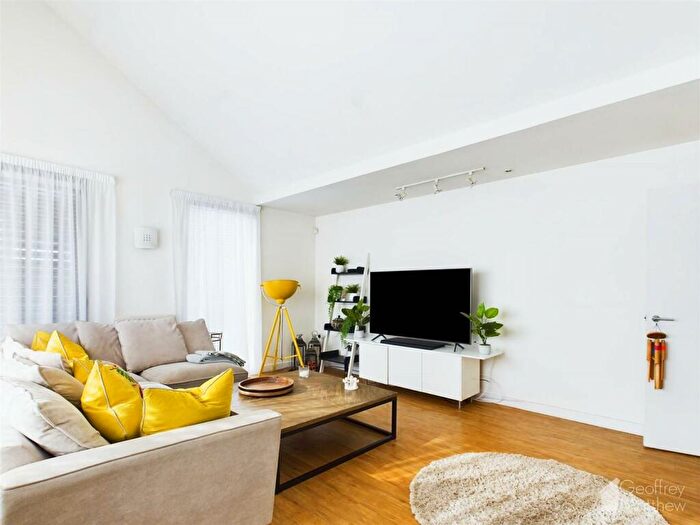 3 Bedroom Link Detached House To Rent In Allis Mews, New Hall, Harlow, CM17