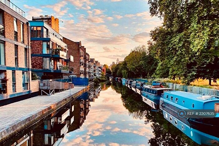 2 Bedroom Flat To Rent In Hertford Lock House, London, E3