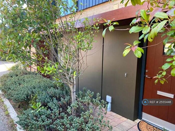2 Bedroom Flat To Rent In Cambridge, Trumpington, Cambridge, CB2
